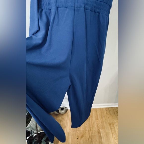 Blue Sleeveless Jumpsuit Women Size Large Back Zipper Closure Belt Included - Picture 6 of 9